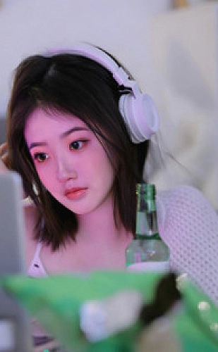 小黄人电影周末动画冒险主题推荐